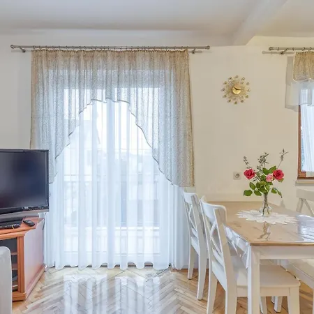 Ana Coki Appartement *