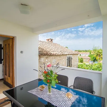 Apartment Ana Coki