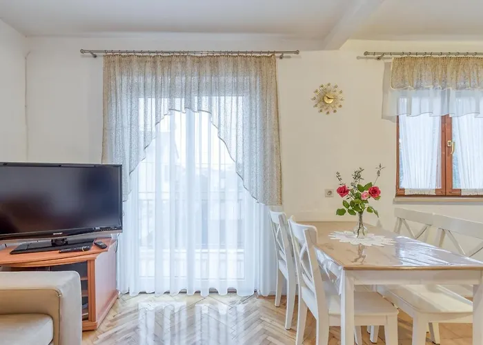 Ana Coki 아파트 *